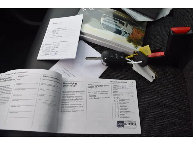 Opel Vivaro 1.5 CDTI L2H1 Innovation 2021 Diesel 17