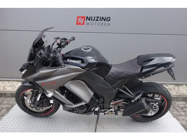 Kawasaki Z1000 SX ABS 2014 Benzine 15