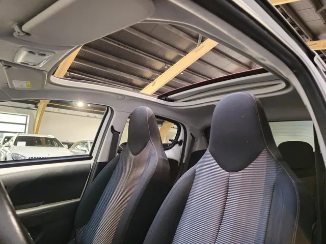 Peugeot 108 1.2 Puretech Allure TOP! 2015 Benzine 15