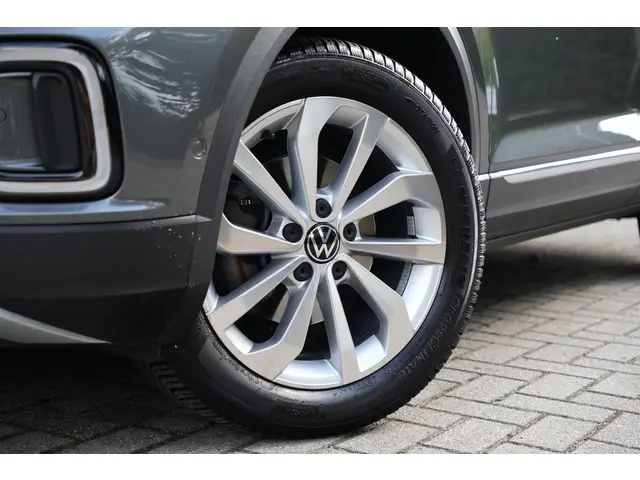 Volkswagen T-Roc 2