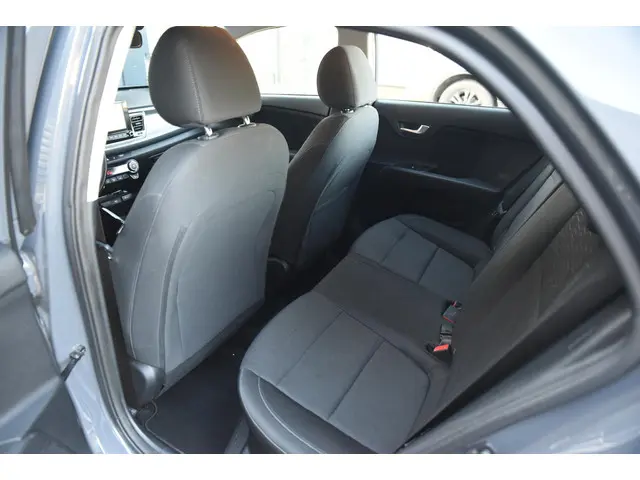 Kia Rio 1.2 Vision 2022 Benzine 6