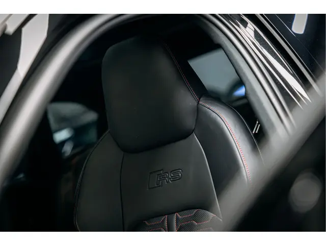 Audi RS6 RS 6 TFSI quattro 2022 Hybride Benzine 22