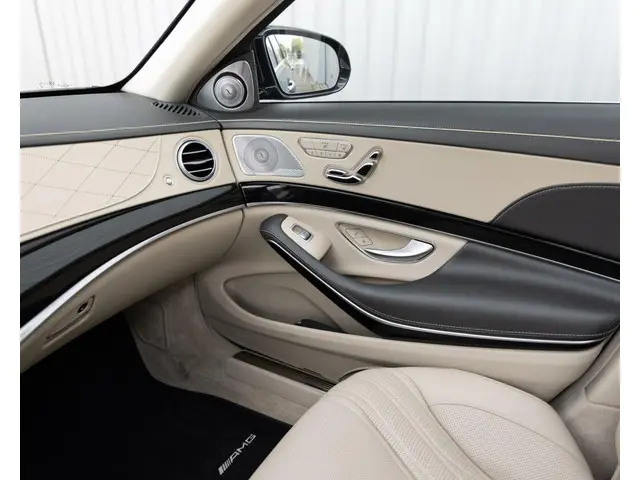 Mercedes-Benz S-Klasse AMG 65 Lang 2016 Benzine 84