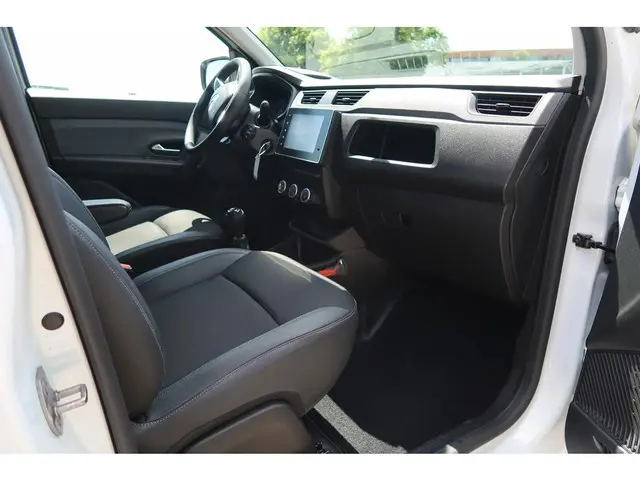 Renault Express 1.5 dCi 75 Comfort + 2022 Diesel 6