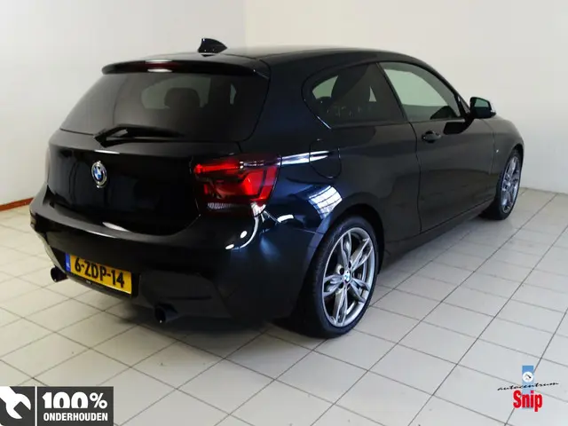 BMW 1 Serie M Sport Edition High Executive 2014 Benzine 19