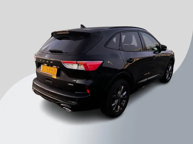 Ford Kuga 2.5 PHEV ST-Line X 2023 Hybride Benzine 3