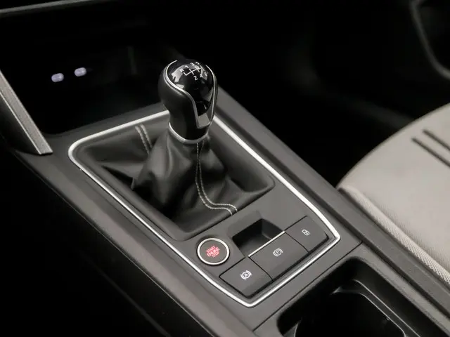 SEAT Leon 1.0 TSI Style Launch Edition 2021 Benzine 10
