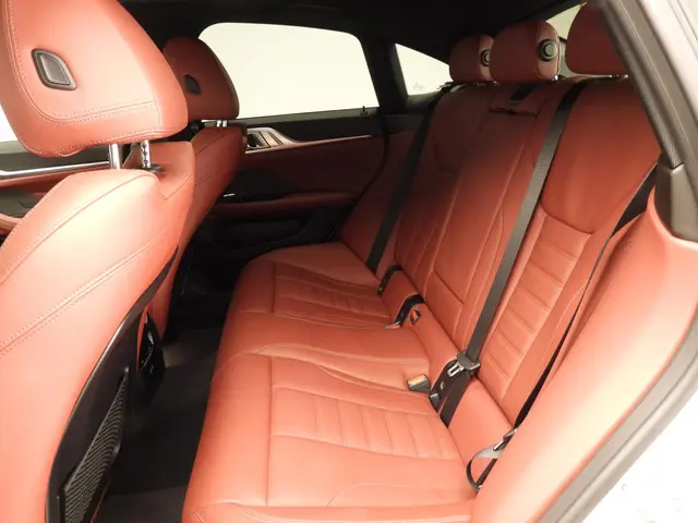 BMW i4 Gran Coupe eDrive35 2024 Elektrisch 8