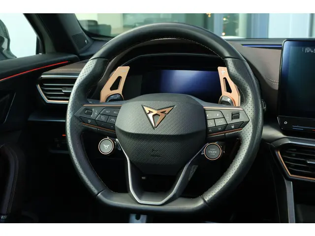 CUPRA Formentor VZ5 2.5 TSI 2023 Benzine 25