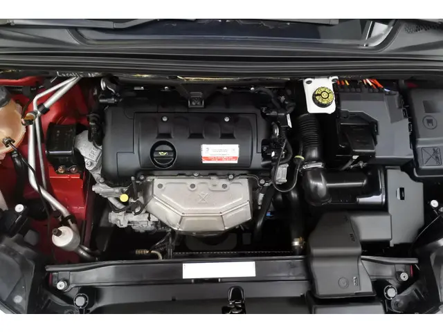 Citroën C4 1.6 VTi Automaat Tendance 2013 Benzine 29