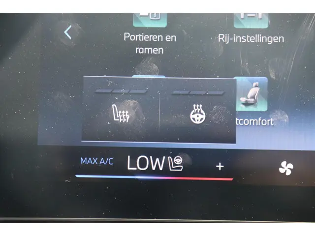 BMW X2 sDrive20i 2025 Benzine 26