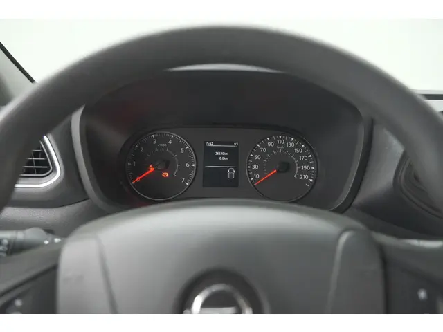 Opel Movano 2.3 Turbo L2H2 DC 2022 Diesel 33