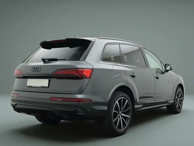 Audi Q7 2