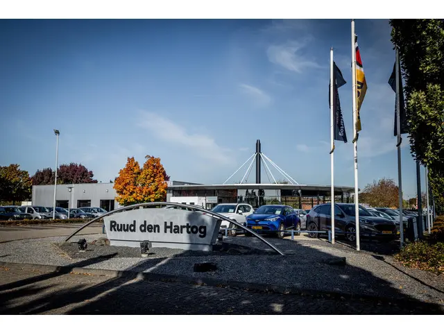 Toyota Verso 1.8 VVT-i BUSINESS AUT. 2013 Benzine 41