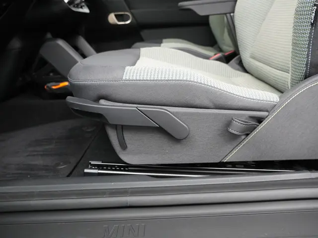 MINI 3-Deurs Cooper E 2026 Elektrisch 24