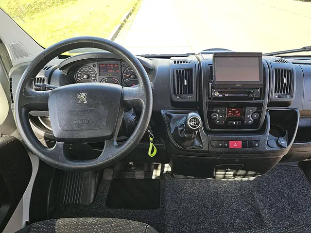 Peugeot Boxer 2.0 2018 Diesel 8