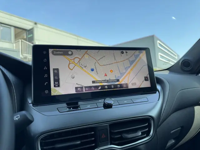 Nissan Juke 1.6 Hybrid N-Connecta 2025 Hybride Benzine 15