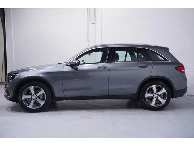 Mercedes-Benz GLC 220 d 4MATIC Edition 1 2015 Diesel 4