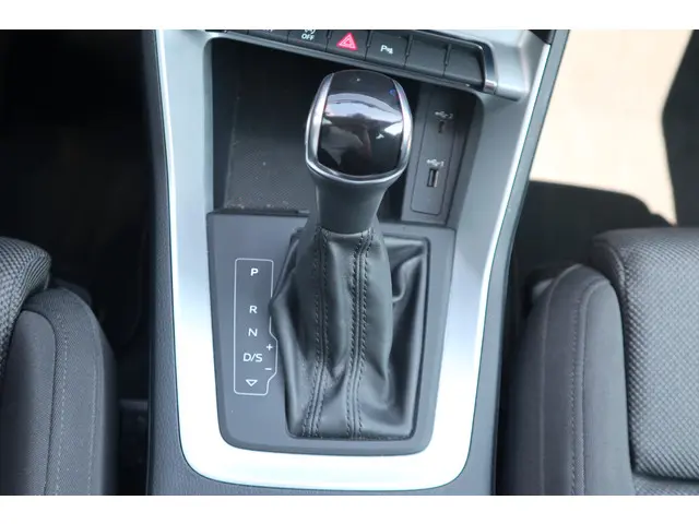 Audi Q3 35 TFSI Advanced 2019 Benzine 30