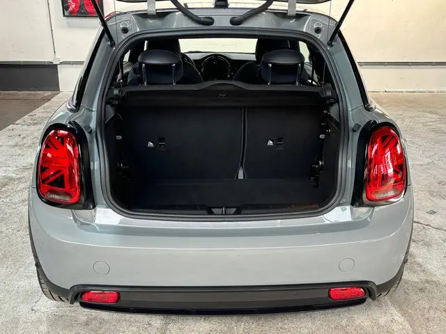 MINI Electric Mini Classic 33 kWh 2022 Elektrisch 29