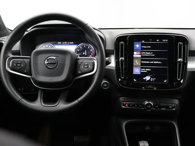 Volvo XC40 1.5 T3 Automaat Momentum Pro 2019 Benzine 17