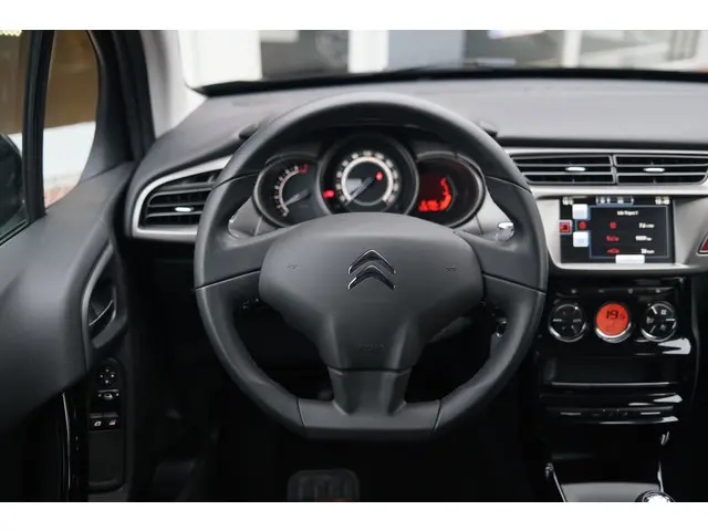 Citroën C3 PT 82 Selection 2016 Benzine 40