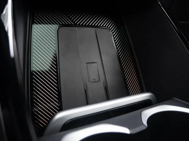 BMW X2 sDrive 20i 2026 Benzine 25