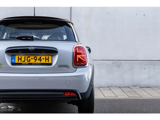 MINI Electric Mini MINI Electric 33 kWh 2022 Elektrisch 18