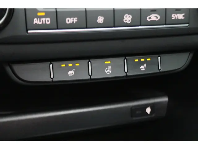 Kia ProCeed 1.4 T-GDI GT-PlusLine 2020 Benzine 59