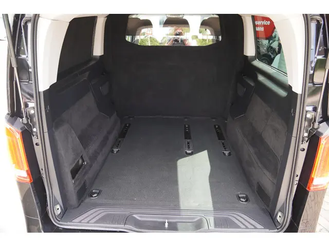 Mercedes-Benz Vito 116 CDI Extra Lang 2020 Diesel 23