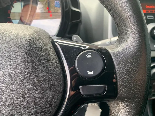 Peugeot 108 1.0 e-VTi Active 2017 Benzine 18