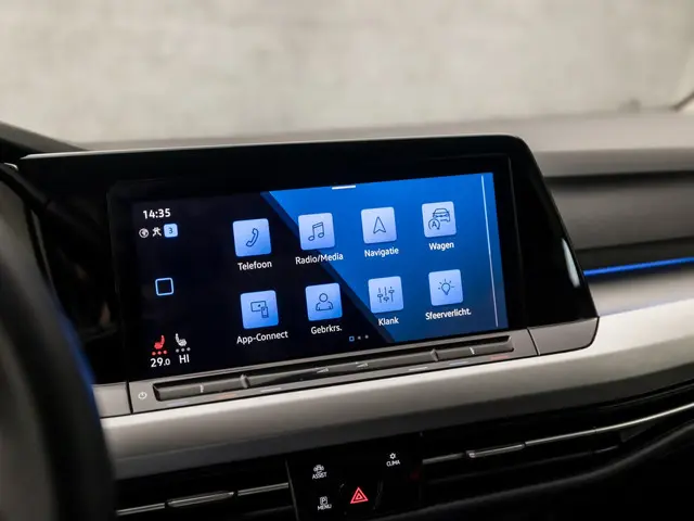 Volkswagen Golf 1.0 TSI Sport 2021 Benzine 30