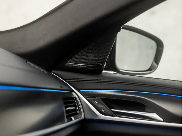 BMW 5 Serie 545e xDrive M Sport 2023 Hybride Benzine 22