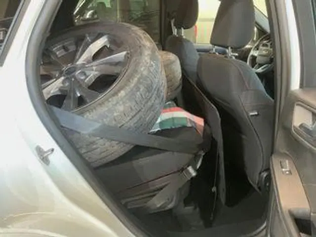 Ford Kuga 2.5 PHEV ST-Line 2022 Hybride Benzine 6