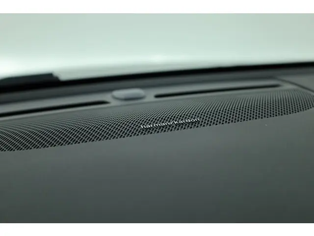 Volvo XC40 1.5 T5 Recharge R-Design 2021 Hybride Benzine 15