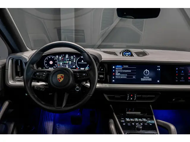Porsche Cayenne Coupé 3.0 E-Hybrid 2024 Hybride Benzine 39