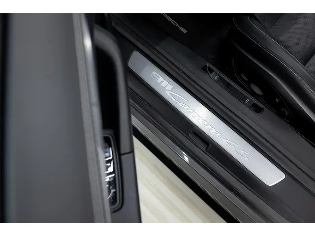 Porsche 911 992 3.0 Carrera 4S 2021 Benzine 33