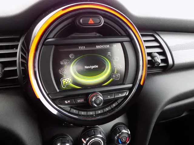 MINI Cooper Mini 1.5 Business Navi 6-Bak 2017 Benzine 10