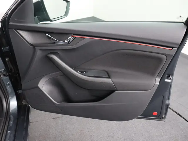 Škoda Scala 1.0 TSI Sport Business 2021 Benzine 29