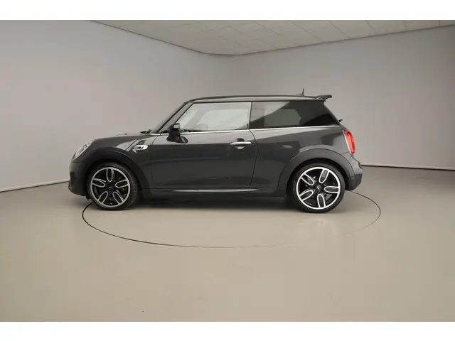 MINI 3-Deurs Cooper S 2016 Benzine 2