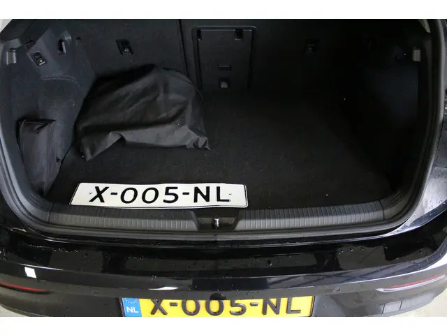 Volkswagen Golf 1.4 eHybrid Style 2024 Hybride Benzine 15