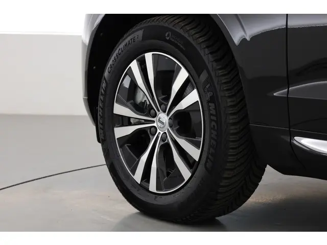 Volvo XC60 T6 Recharge Core 2022 Hybride Benzine 26