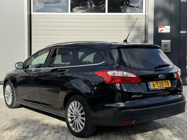 Ford Focus Wagon 1.0 EcoBoost Edition Plus 2014 Benzine 2