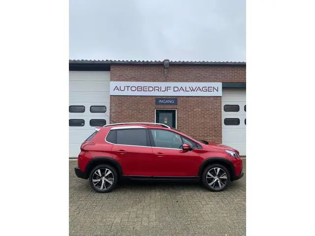 Peugeot 2008 1.2 PureTech Active 2017 Benzine 3