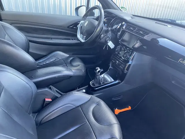 Citroën DS3 1.2 VTi So Chic 2014 Benzine 16