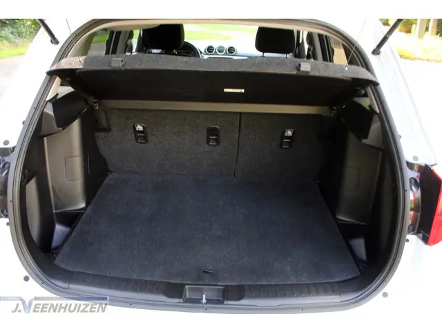 Suzuki Vitara 1.0 Boosterjet Select 2019 Benzine 10