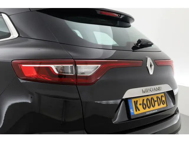 Renault Mégane Estate 1.3 TCe Limited 2020 Benzine 26