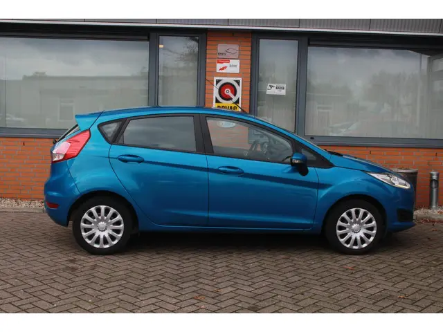 Ford Fiesta 1.0 Style 2015 Benzine 4