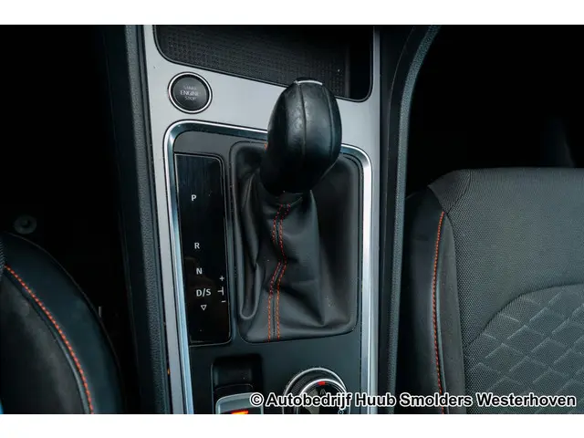 SEAT Ateca 1.5 TSI FR Business Intense 2022 Benzine 52