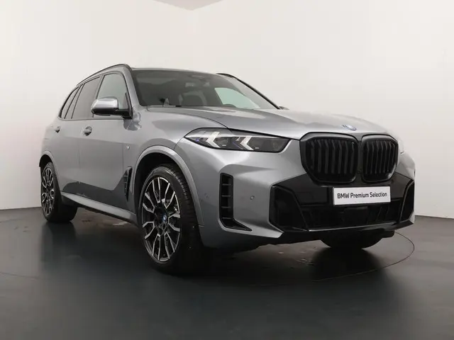 BMW X5 xDrive50e 2024 Hybride Benzine 6